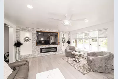 2696 W Alder Road, Bellmore, NY 11710 - Photo 5