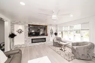 2696 W Alder Rd, Bellmore, NY 11710 - Photo 5
