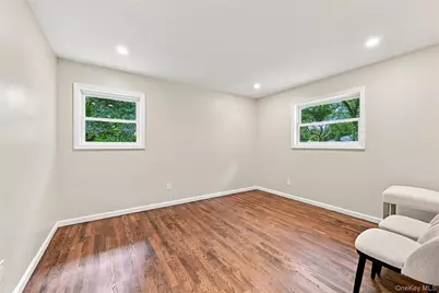 10 Moonedge Road, Northport, NY 11768 - Photo 23