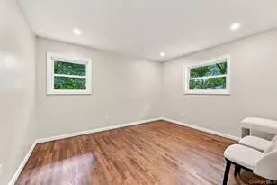 10 Moonedge Rd, Northport, NY 11768 - Photo 23