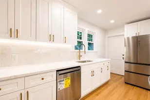 42 Crestview St, New Rochelle, NY 10801 - Photo 7