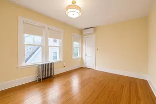 42 Crestview St, New Rochelle, NY 10801 - Photo 13