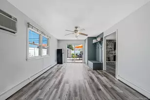 90 Twin Ln N, Wantagh, NY 11793 - Photo 5