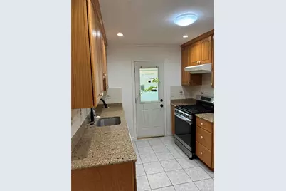1301 Times Avenue, Elmont, NY 11003 - Photo 5