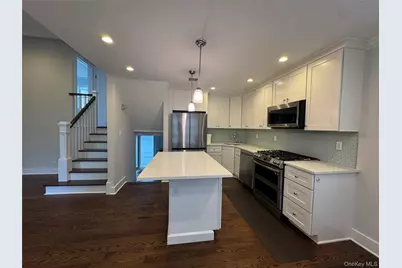 3215 Eastern Parkway, Baldwin, NY 11510 - Photo 5