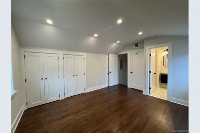 3215 Eastern Parkway, Baldwin, NY 11510 - Photo 13