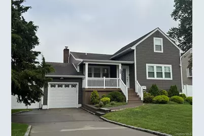 3215 Eastern Parkway, Baldwin, NY 11510 - Photo 17