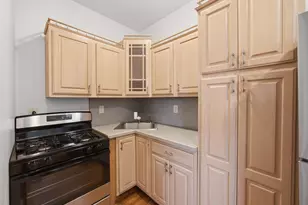 9 Cottage Ave, Nanuet, NY 10954 - Photo 7