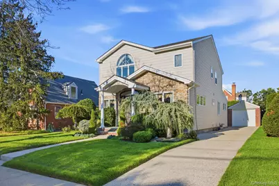 154 Celler Avenue, New Hyde Park, NY 11040 - Photo 1