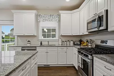 16 Kensington Lane, Poughkeepsie, NY 12603 - Photo 21