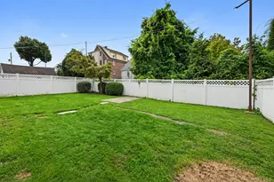 32 Josephine Evaristo Ave, Greenwich, CT 06830 - Photo 5