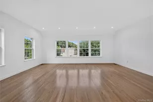 26 Hamlet Dr, Hauppauge, NY 11788 - Photo 17