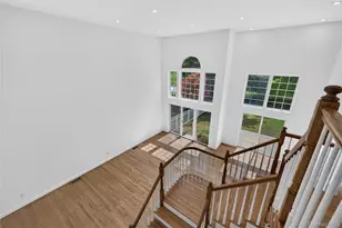 26 Hamlet Dr, Hauppauge, NY 11788 - Photo 33