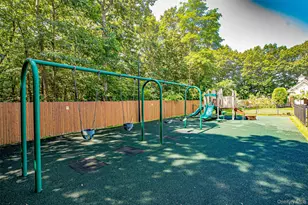 460 Old Town Rd, Port Jefferson Station, NY 11776 - Photo 23