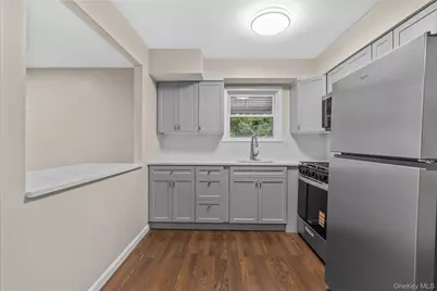 401 Olmstead Avenue #3, Bronx, NY 10473 - Photo 3
