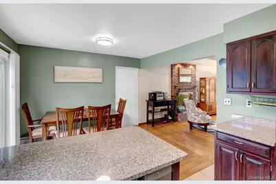 5 Madsen Lane, East Northport, NY 11731 - Photo 9