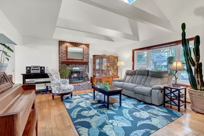 5 Madsen Lane, East Northport, NY 11731 - Photo 3