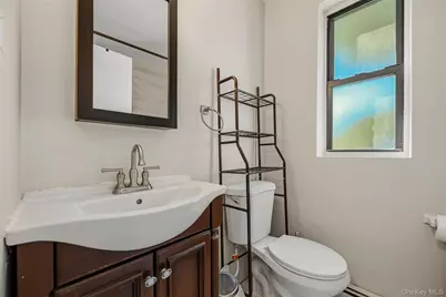 5 Oakdale Manor #B20, Suffern, NY 10901 - Photo 11