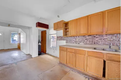 29-55 Far Rockaway Boulevard, Far Rockaway, NY 11691 - Photo 7