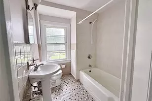 51970 Route 25, Southold, NY 11971 - Photo 19