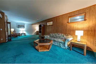 15 Longhorn Lane, East Setauket, NY 11733 - Photo 7