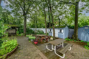 15 Longhorn Ln, East Setauket, NY 11733 - Photo 17