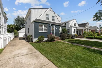 529 7th Avenue, New Hyde Park, NY 11040 - Photo 3