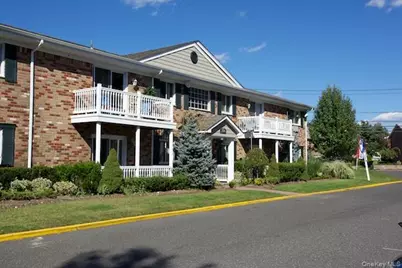 198 Lakeland Avenue #F-8, Sayville, NY 11782 - Photo 1