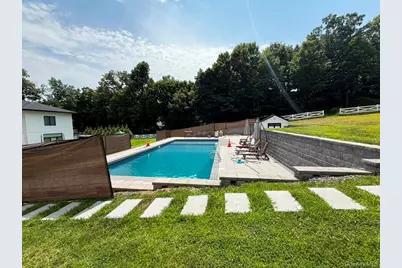 131 Spook Rock Road, Suffern, NY 10901 - Photo 29