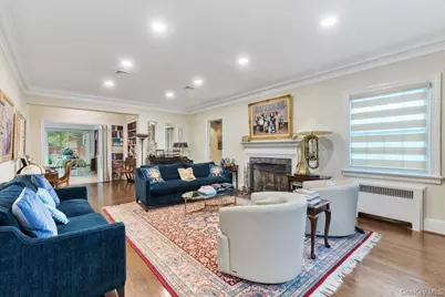 501 Broadway, Lawrence, NY 11559 - Photo 5