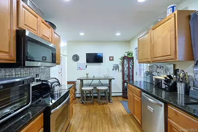 42 Streit Avenue, Poughkeepsie, NY 12603 - Photo 7
