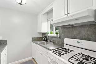 321 Titusville Rd, Poughkeepsie, NY 12603 - Photo 9