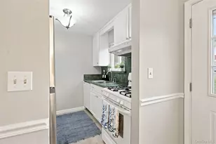 321 Titusville Rd, Poughkeepsie, NY 12603 - Photo 13