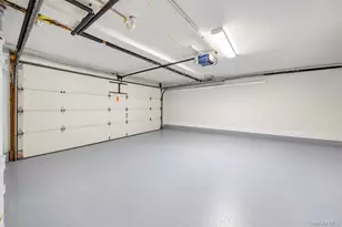 2020 Valentines Rd, Westbury, NY 11590 - Photo 29