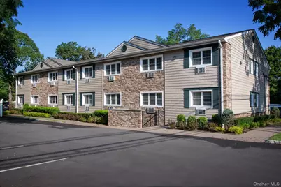118 Carleton Avenue #2B, Islip Terrace, NY 11752 - Photo 9