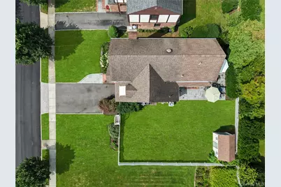 33 Ogden Avenue, East Williston, NY 11596 - Photo 27