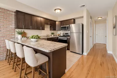 6 Pell Place #2, Bronx, NY 10464 - Photo 5