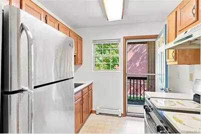 19 Huguenot Street #3, New Paltz, NY 12561 - Photo 9