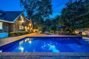 3529 Stratford Rd, Wantagh, NY 11793 - Photo 3