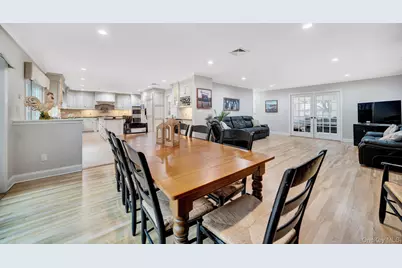 3529 Stratford Road, Wantagh, NY 11793 - Photo 27