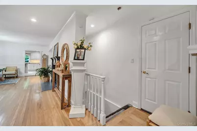 3529 Stratford Road, Wantagh, NY 11793 - Photo 43
