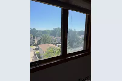 58 Marwood Road N #Left side, Port Washington, NY 11050 - Photo 19