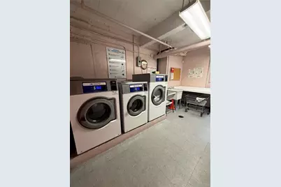 27-04 Parsons Blvd #2G, Flushing, NY 11354 - Photo 5