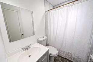 226-03 141st Ave, Springfield Gardens, NY 11413 - Photo 15
