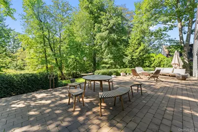 61 Stony Run, New Rochelle, NY 10804 - Photo 21