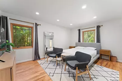 61 Stony Run, New Rochelle, NY 10804 - Photo 11