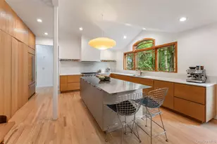61 Stony Run, New Rochelle, NY 10804 - Photo 5