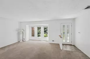 5 Kenny St, Smithtown, NY 11788 - Photo 5