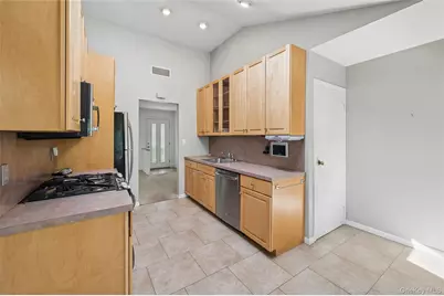 5 Kenny Street, Smithtown, NY 11788 - Photo 15