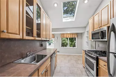 5 Kenny Street, Smithtown, NY 11788 - Photo 11